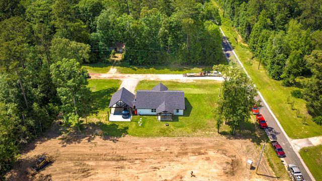 141 Summer Place, Livingston, TX 77351