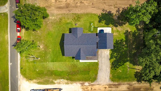 141 Summer Place, Livingston, TX 77351
