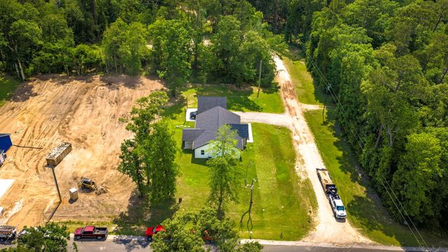 141 Summer Place, Livingston, TX 77351