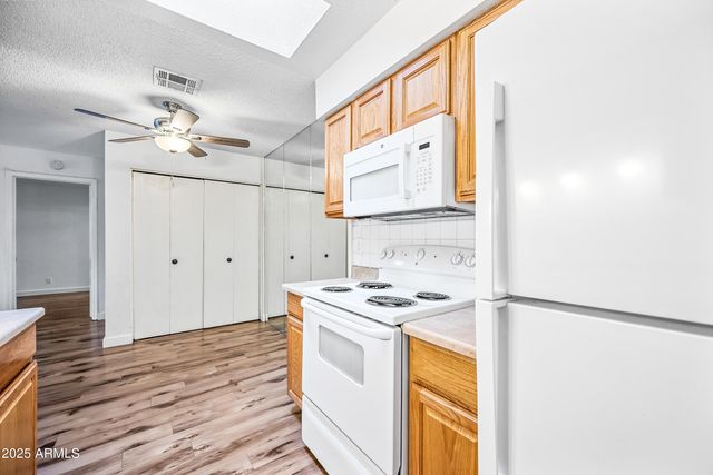 93 N cooper Road 6, Chandler, AZ 85225