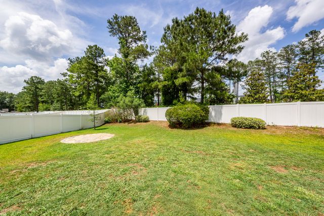336 Bracken Fern Road, Moncks Corner, SC 29461