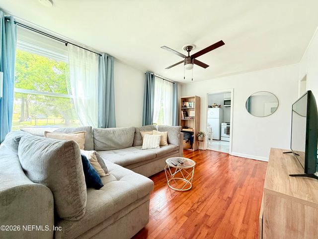 2002 ERNEST Street A, Jacksonville, FL 32204