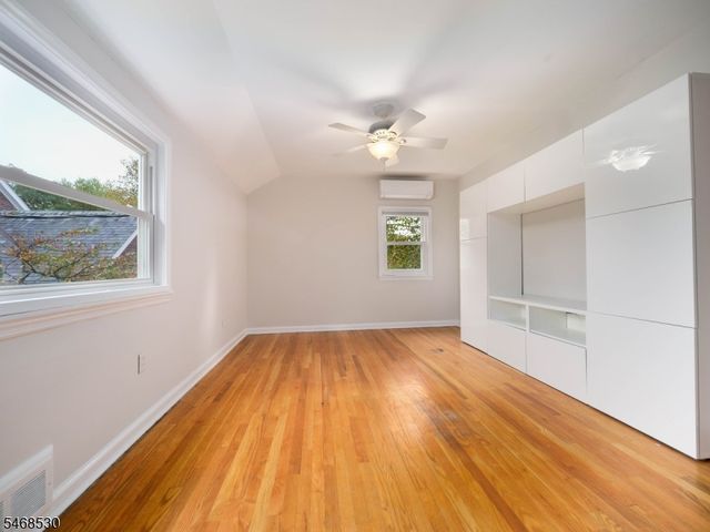 667 Brentwood Dr, South Orange Village Twp., NJ 07079