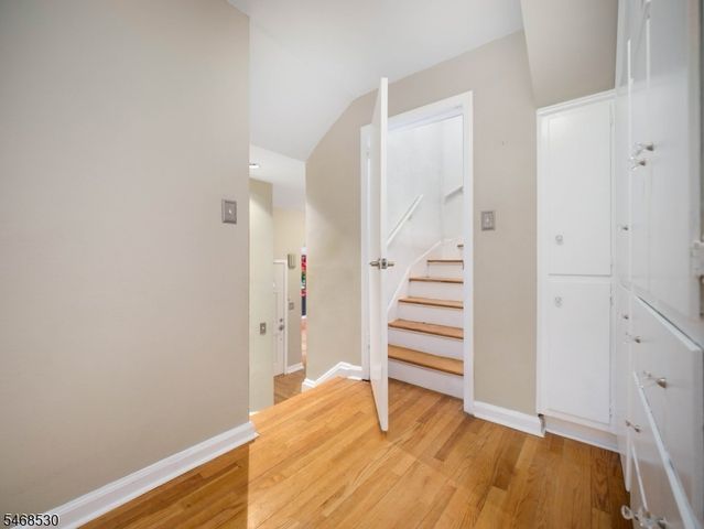 667 Brentwood Dr, South Orange Village Twp., NJ 07079