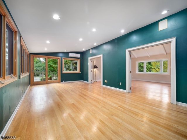 667 Brentwood Dr, South Orange Village Twp., NJ 07079