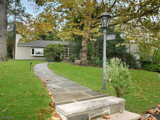 667 Brentwood Dr, South Orange Village Twp., NJ 07079