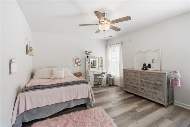 211 Highlands Drive, Woodstock, GA 30188