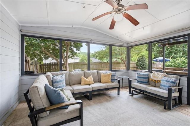 211 Highlands Drive, Woodstock, GA 30188