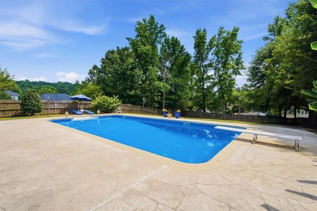 211 Highlands Drive, Woodstock, GA 30188