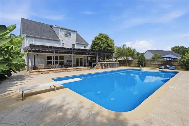 211 Highlands Drive, Woodstock, GA 30188
