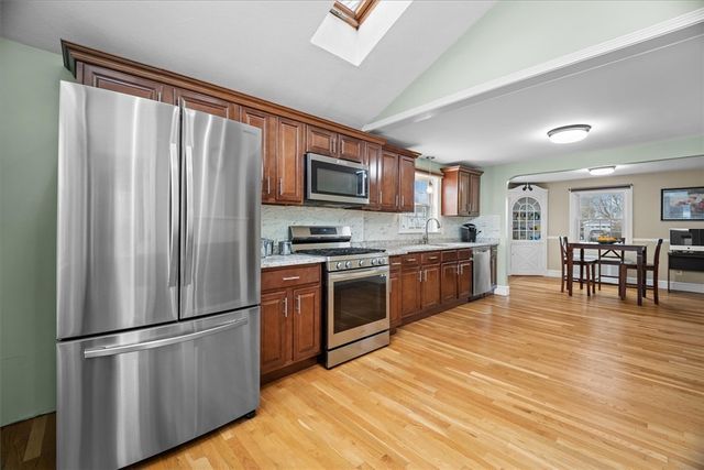 151 Orient Avenue, Pawtucket, RI 02861