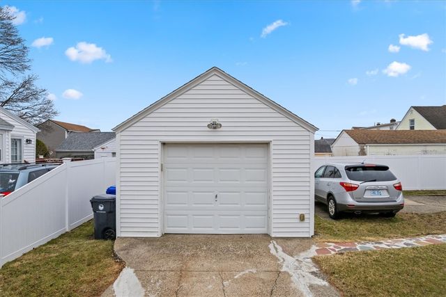 151 Orient Avenue, Pawtucket, RI 02861