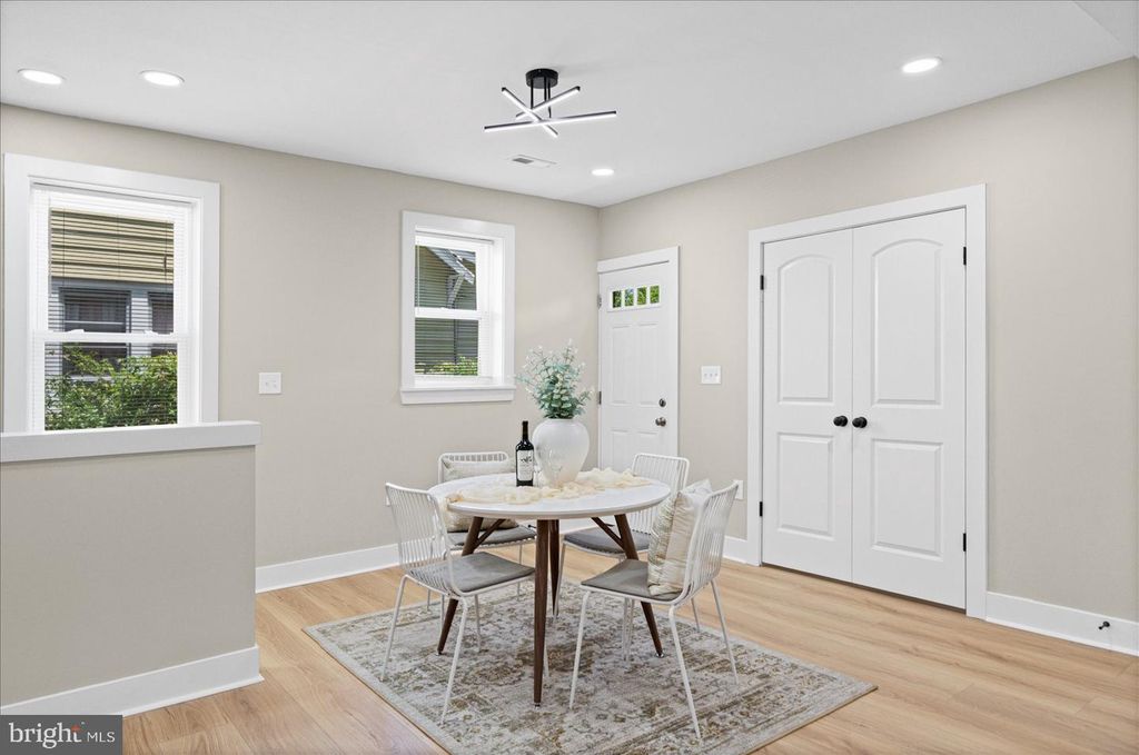 Image 12 of property listing at 4203 OAKFORD AVE, Baltimore, MD 21215