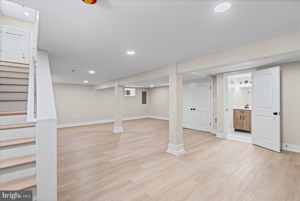 Image 19 of property listing at 4203 OAKFORD AVE, Baltimore, MD 21215