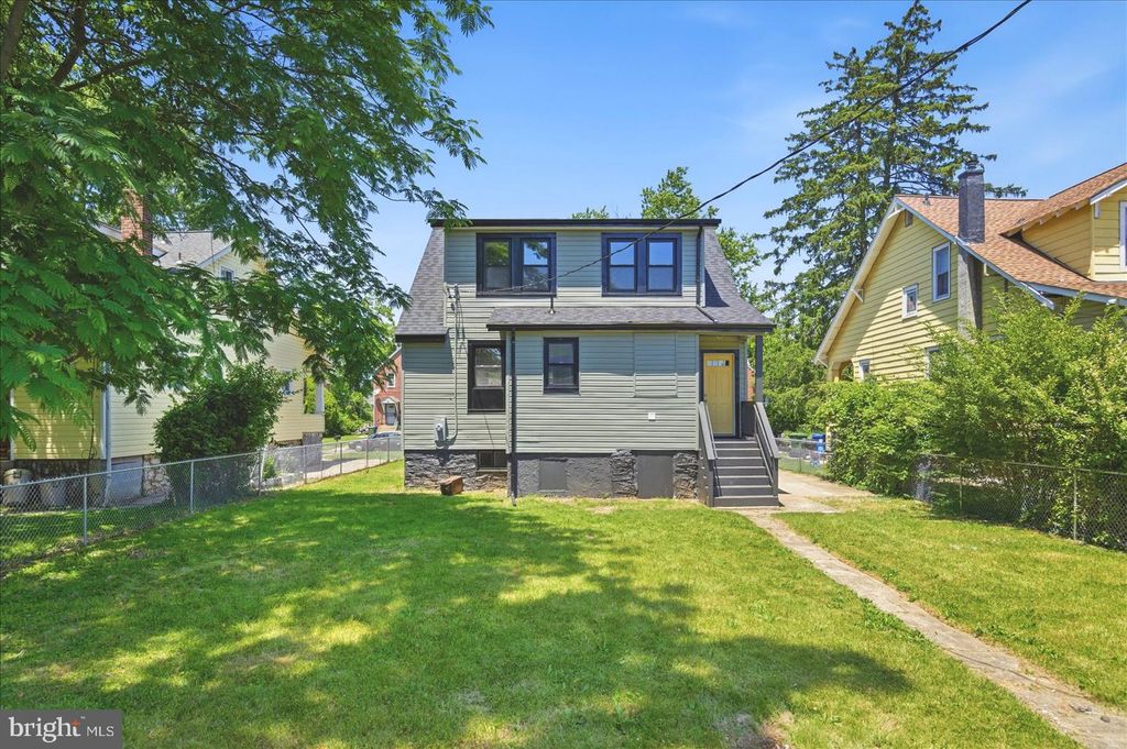 Image 40 of property listing at 4203 OAKFORD AVE, Baltimore, MD 21215