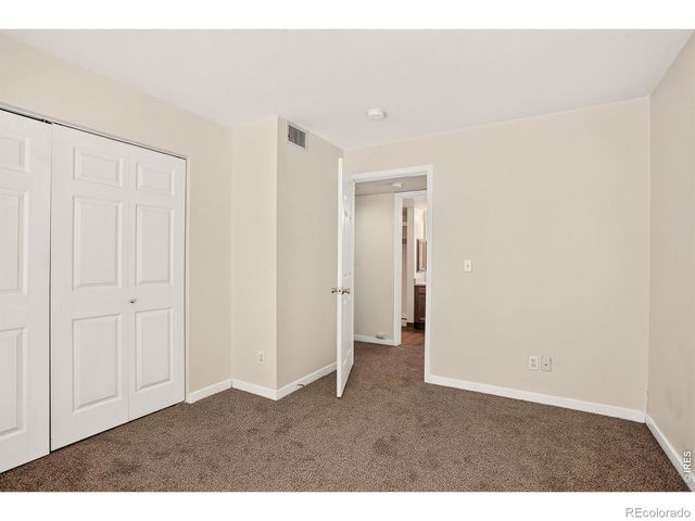 1225 W Prospect Road 40, Fort Collins, CO 80526