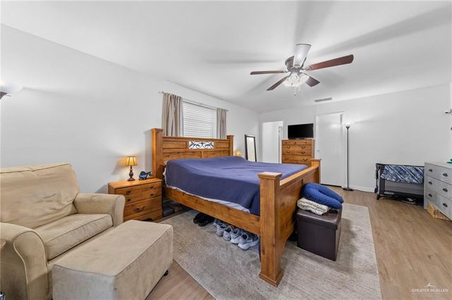 309 Palm Valley Drive W, Harlingen, TX 78552