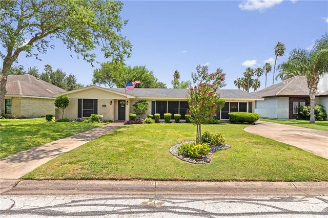 309 Palm Valley Drive W, Harlingen, TX 78552