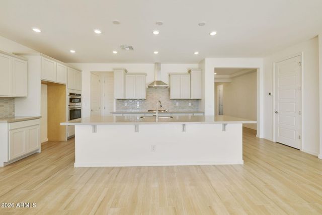 19021 W ROSE Lane, Waddell, AZ 85355