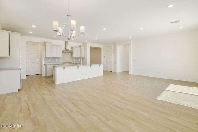 19021 W ROSE Lane, Waddell, AZ 85355