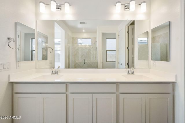 19021 W ROSE Lane, Waddell, AZ 85355