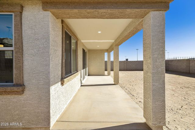 19021 W ROSE Lane, Waddell, AZ 85355