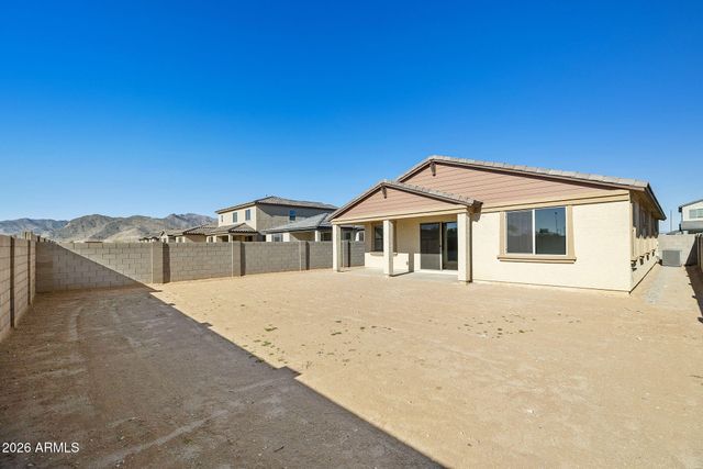 19021 W ROSE Lane, Waddell, AZ 85355