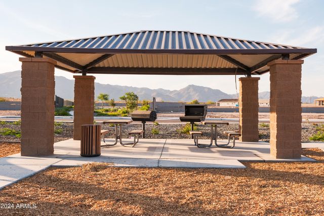19021 W ROSE Lane, Waddell, AZ 85355