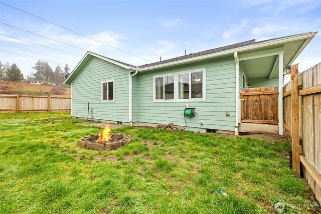 1928 Village Circle, Port Angeles, WA 98362