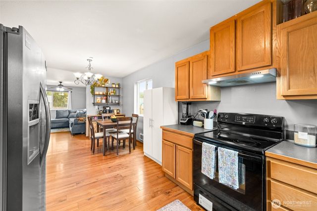 1928 Village Circle, Port Angeles, WA 98362