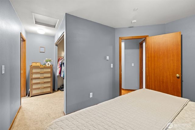 1928 Village Circle, Port Angeles, WA 98362