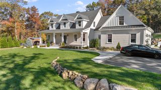 182 Farm Road E, Wading River, NY 11792