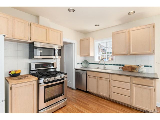 1567 Ivanhoe St, Denver, CO 80220