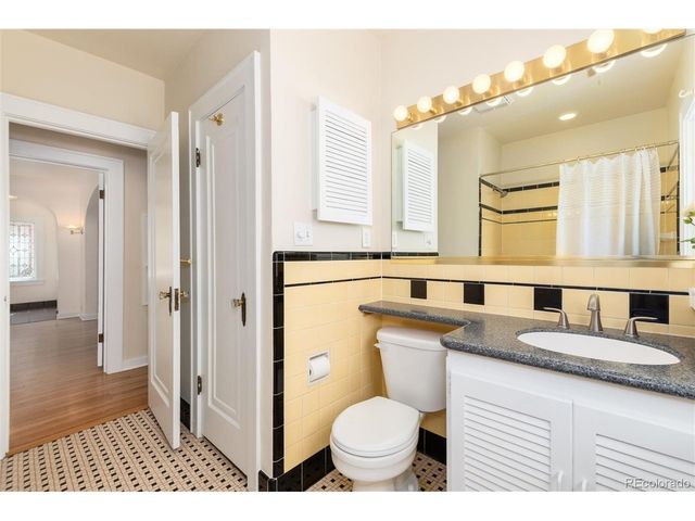 1567 Ivanhoe St, Denver, CO 80220