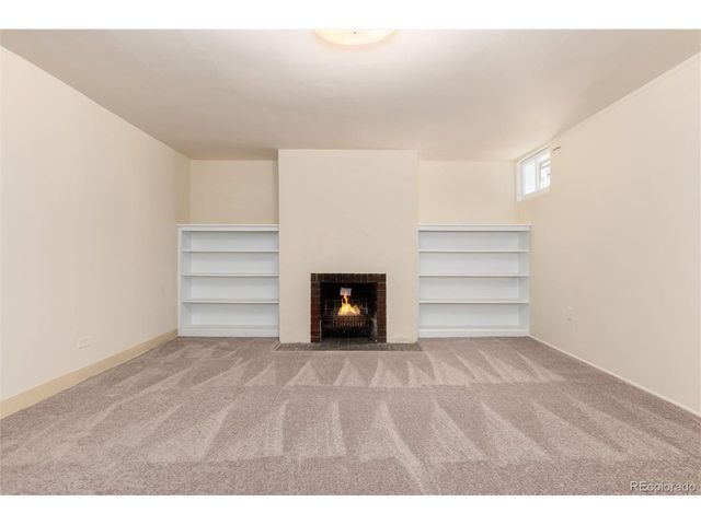 1567 Ivanhoe St, Denver, CO 80220