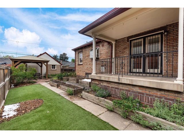 1567 Ivanhoe St, Denver, CO 80220