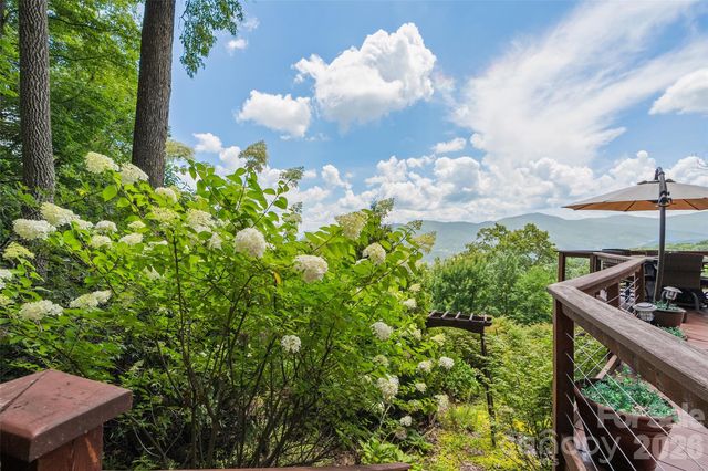 632 Dogwood Trail, Waynesville, NC 28786