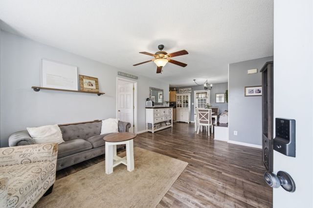 2803 Nat Hoosier Ln, Clarksville, TN 37040