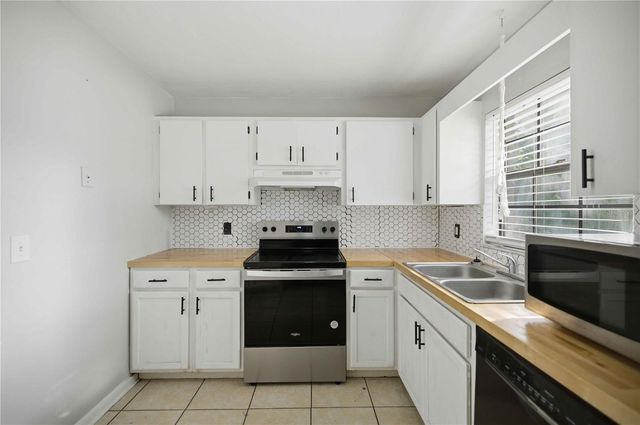 2351 NE 40TH STREET, Ocala, FL 34479