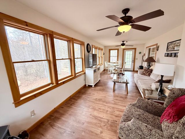 35 Knob Hill Road, Peru, NY 12972