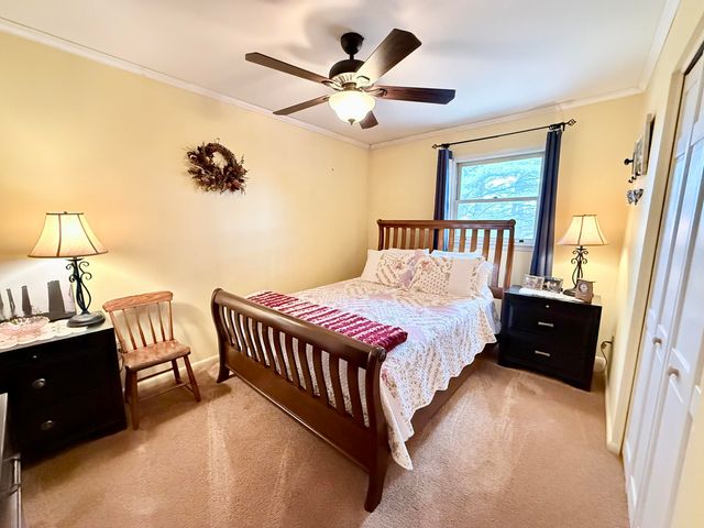 35 Knob Hill Road, Peru, NY 12972