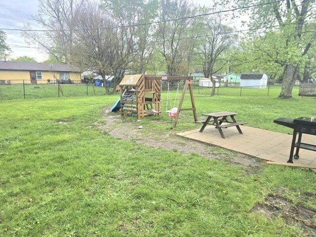 415 W 600 N, Valparaiso, IN 46385