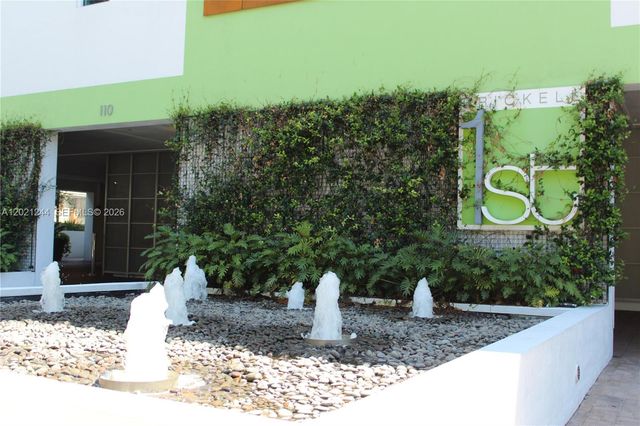 110 SW 12th street 907, Miami, FL 33130