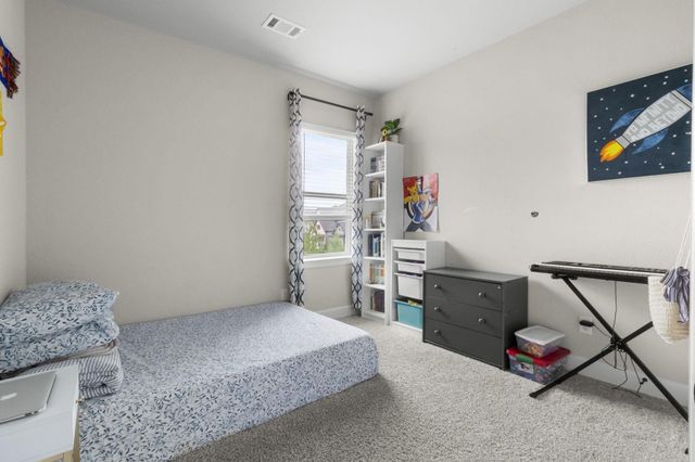 711 Prairie Falcon Drive, Arlington, TX 76005