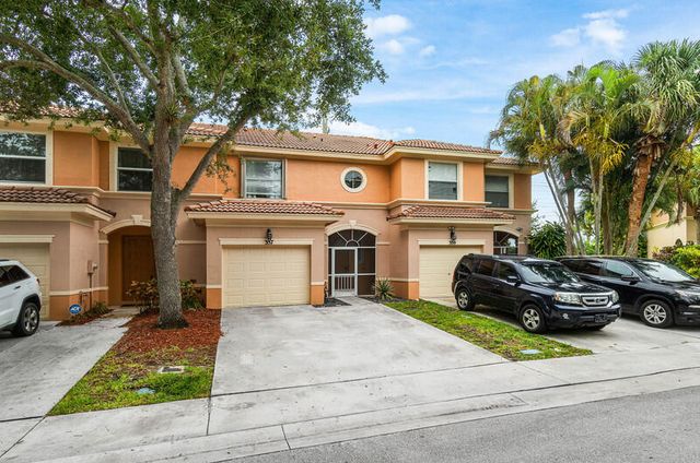 357 River Bluff Lane, Royal Palm Beach, FL 33411