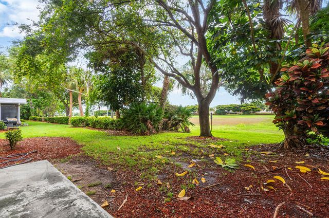 357 River Bluff Lane, Royal Palm Beach, FL 33411