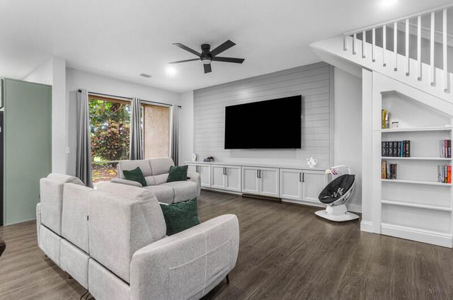 357 River Bluff Lane, Royal Palm Beach, FL 33411