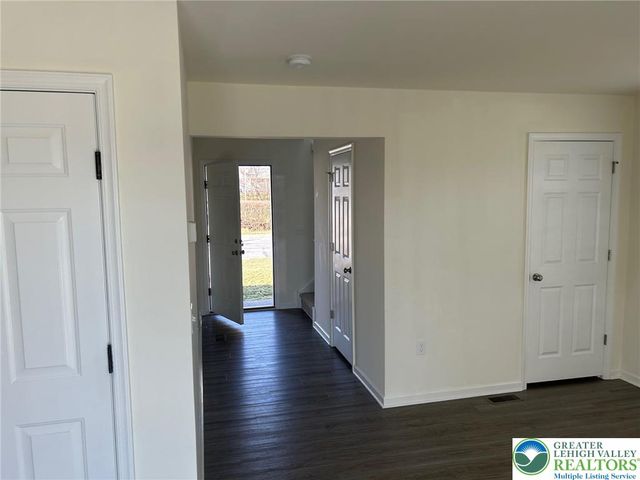 512 Penn Street 2, Bath Boro, PA 18014