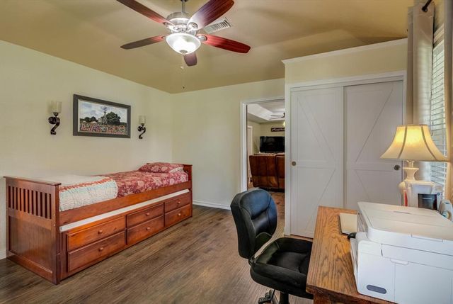 406 Virginia Street, Brazoria, TX 77422