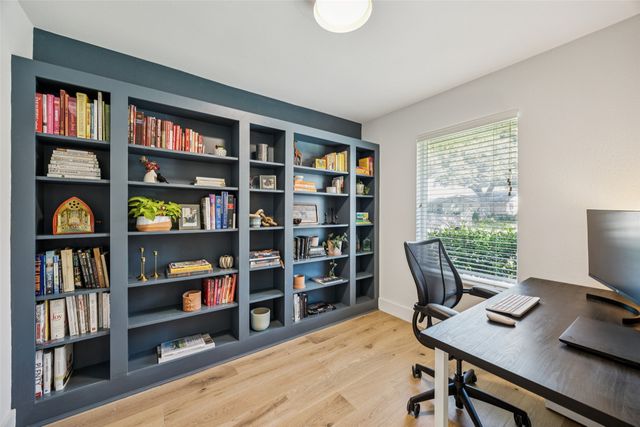 3412 Old Colony Road, Dallas, TX 75233